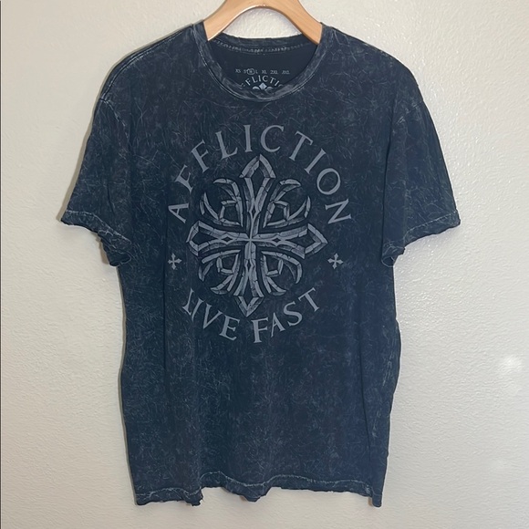 Affliction Live Fast Black Graphic Distressed Cotton Short Sleeve T-Shirt - Picture 1 of 8